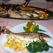 Fly-fishermen do not only catch fish, but eat it as well. After each day of fishing in river Soca a visit to the hotel Hvala in Kobarid became a tradition. The TOPLI VAL restaurant which is known all over Europe offers amazing fish dishes.